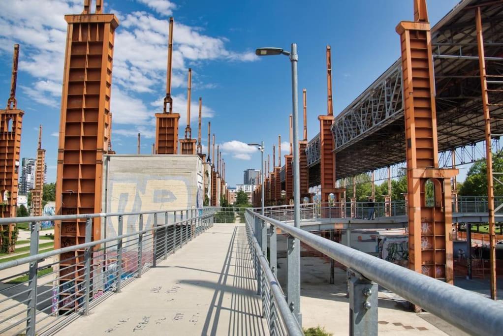 Ferienwohnung Dora Park-Porta Susa Private Parking&Netflix Turin Exterior foto